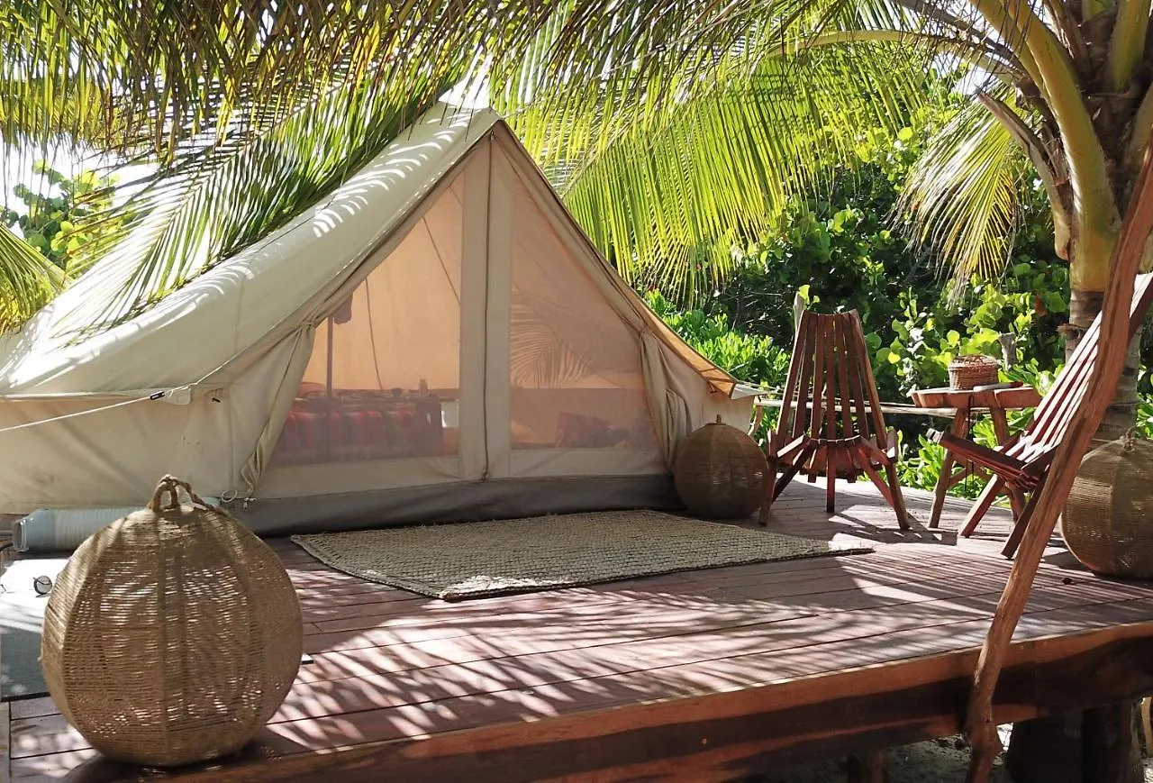 Glamp Ikal Tulum Hotel Luxe tent