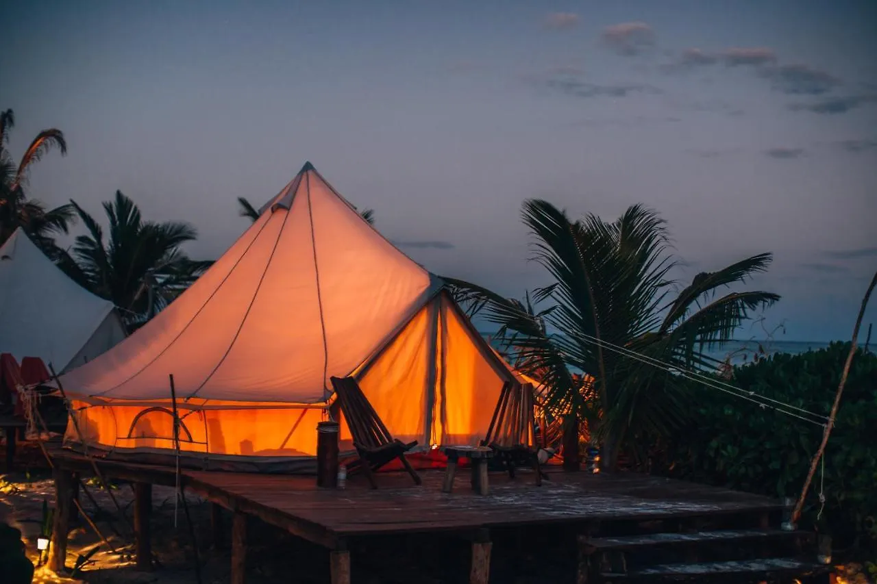 *** Campo de lujo Hotel Glamp Ikal Tulum México