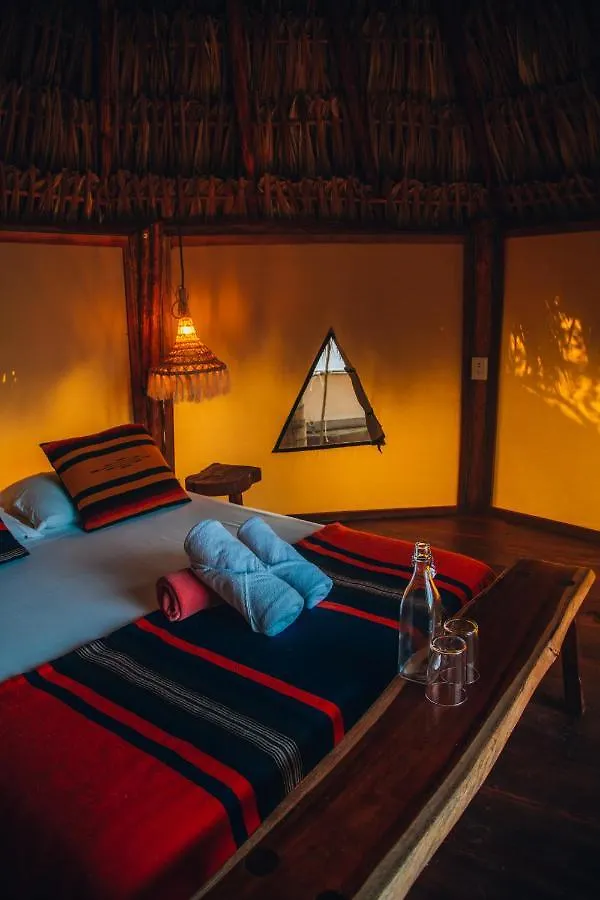 Hotel Glamp Ikal Tulum 3*,  México