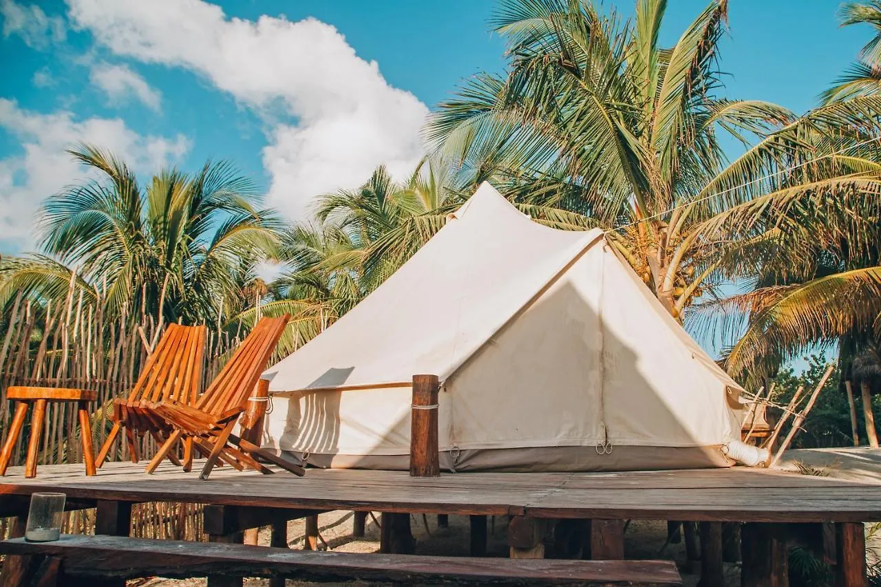 Hotel Glamp Ikal Tulum 3*,  México