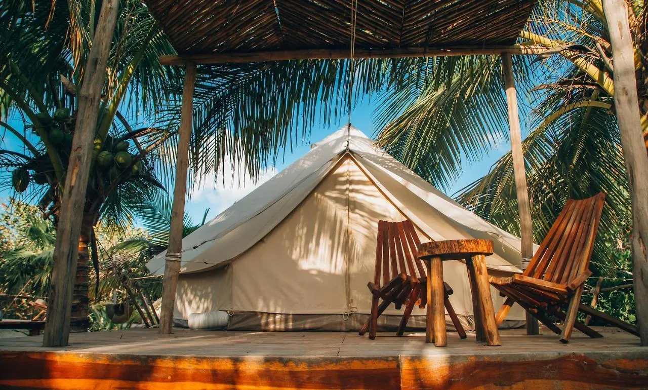 Hotel Glamp Ikal Tulum Campo de lujo