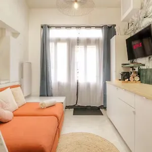 Appartement Atypique Et Reposant Avec Parking Gratuit